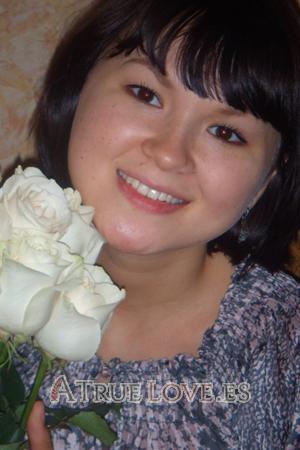140498 - Ekaterina Edad: 35 - Rusia