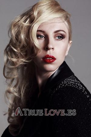 146106 - Kristina Edad: 33 - Rusia