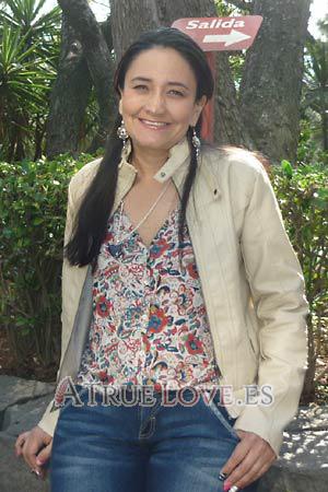 146835 - Claudia Edad: 52 - Colombia