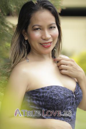 Ladies of Filipinas