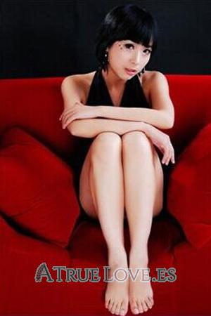 149940 - Lily Edad: 44 - China