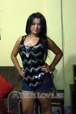 150273 - Yislaine Edad: 31 - Colombia