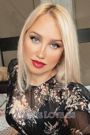 150631 - Yanina Edad: 55 - Ucrania