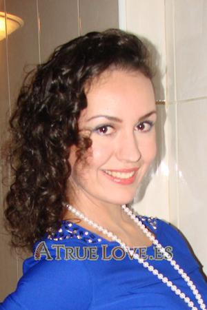 151838 - Nina Edad: 35 - Rusia
