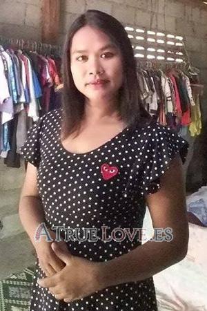 155735 - Pornrung Edad: 40 - Tailandia
