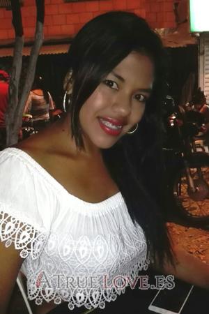 160197 - Carmen Edad: 36 - Colombia
