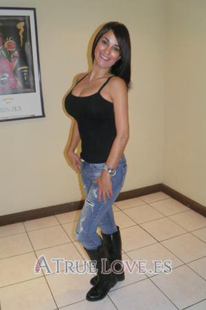 164749 - Evelyn Edad: 43 - Costa Rica