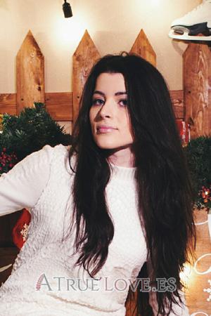 169989 - Ekaterina Edad: 36 - Rusia