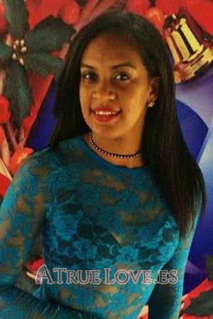 172002 - Angela Edad: 28 - Dominican Republic