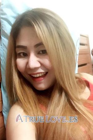 173879 - Pennapha Edad: 41 - Tailandia