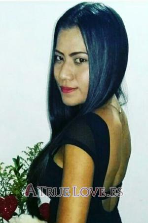 174138 - Yesenia Edad: 28 - Colombia