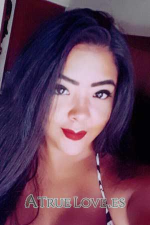 175037 - Claudia Edad: 40 - Colombia