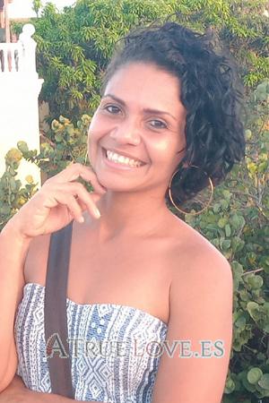 175651 - Luz Mary Edad: 43 - Colombia