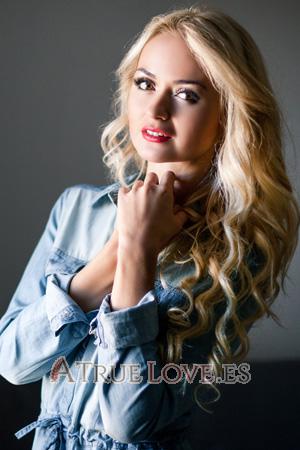 175999 - Alla Edad: 33 - Ucrania