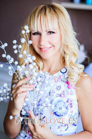 176115 - Elena Edad: 48 - Ucrania