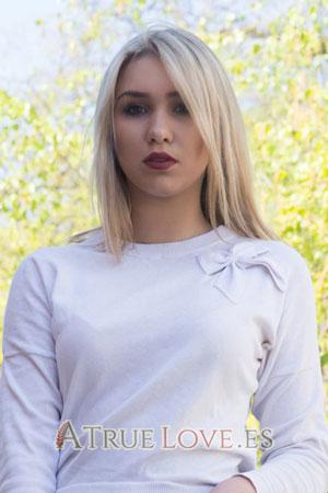 177568 - Anastasia Edad: 24 - Ucrania