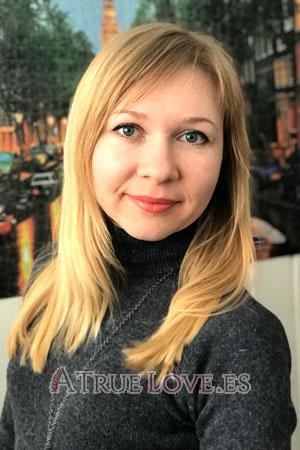 178372 - Julia Edad: 37 - Bielorrusia