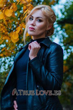 180812 - Olesya Edad: 36 - Rusia