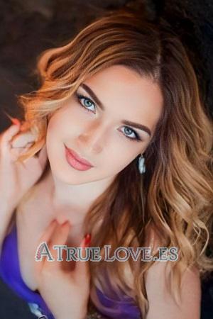 181167 - Julia Edad: 35 - Ucrania