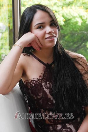 181308 - Natalia Edad: 30 - Colombia