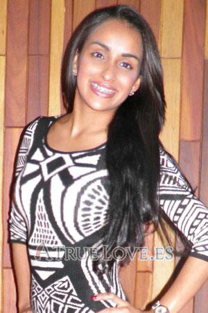 181677 - Maura Edad: 30 - Costa Rica