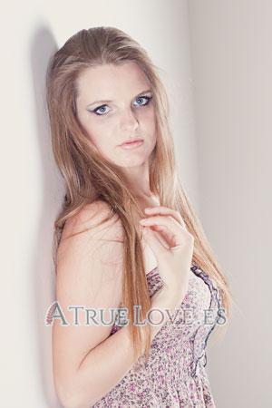 182869 - Maria Edad: 29 - Ucrania