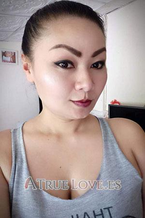 Ladies of Buri Rum