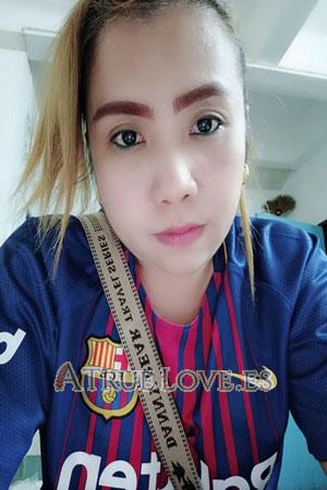 183500 - Manatchaya Edad: 39 - Tailandia
