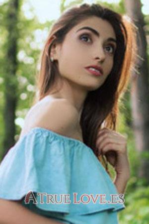 183551 - Ilona Edad: 30 - Ucrania
