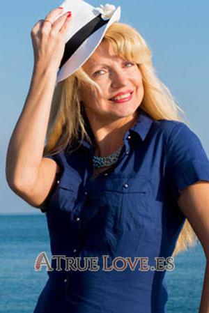 184157 - Elena Edad: 43 - Suiza