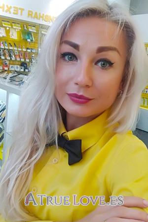 184388 - Natalia Edad: 32 - Bielorrusia