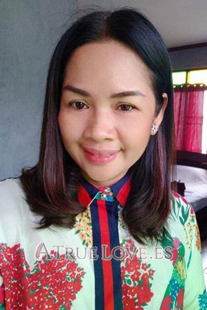 185585 - Nakira Edad: 51 - Tailandia