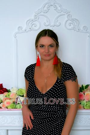 186053 - Inna Edad: 44 - Ucrania