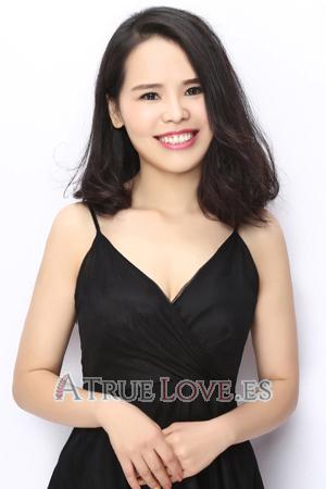 186428 - Ying (Catherine) Edad: 36 - China