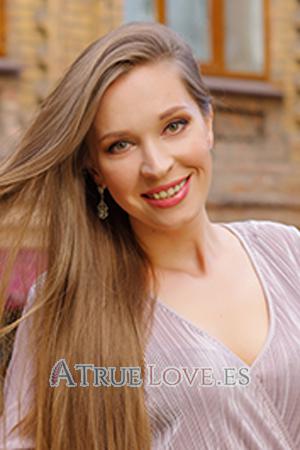 187114 - Ekaterina Edad: 35 - Ucrania