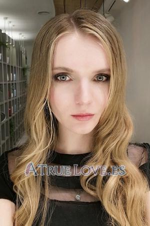 189786 - Natalia Edad: 29 - Rusia