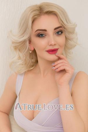 190359 - Irina Edad: 24 - Ucrania