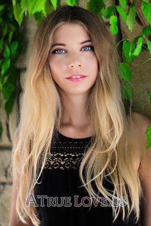 190553 - Aliona Edad: 32 - Ucrania
