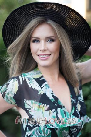 192666 - Natalia Edad: 51 - Ucrania