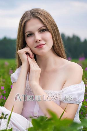 193070 - Anna Edad: 29 - Rusia