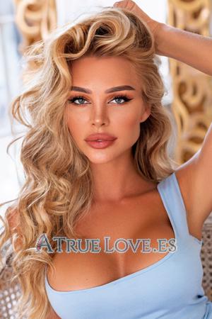 194409 - Angelika Edad: 31 - Rusia