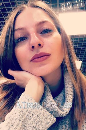 194449 - Arina Edad: 31 - Rusia