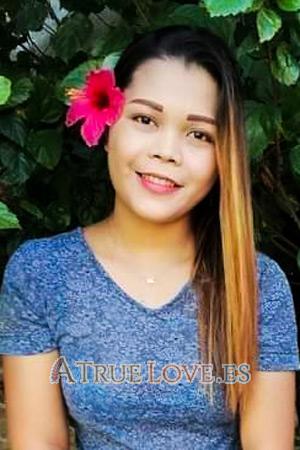 197567 - Lyzel Edad: 20 - Filipinas