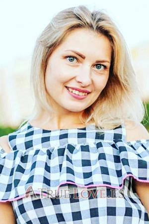 197850 - Lubov Edad: 36 - Rusia