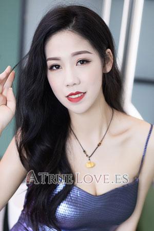 202369 - Ying Edad: 23 - China