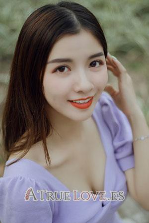 202853 - Baochan Edad: 23 - China