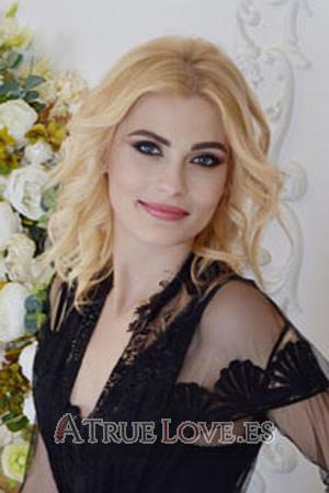 203347 - Natalia Edad: 31 - Ucrania