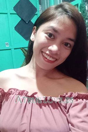 204208 - Hjacinth Joy Edad: 28 - Filipinas
