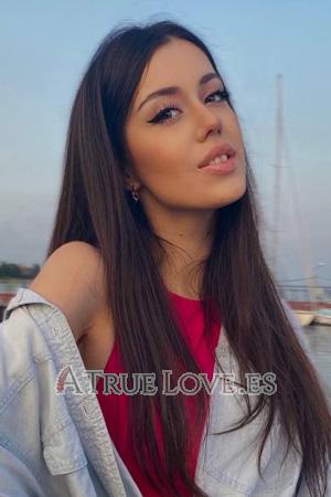 204277 - Alina Edad: 21 - Ucrania
