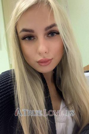 205284 - Darya Edad: 22 - Rusia